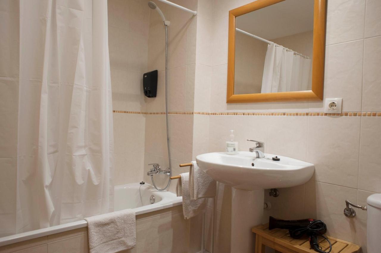 Apartament Bisaura De Ter Сант-Кирсе-де-Бесора Экстерьер фото